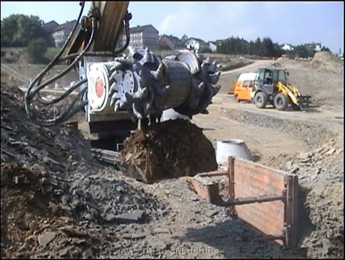 ER 1500-1 sideways cutter heads with shovel